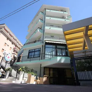 hotel-croce-del-sud.emilia-romagnahotels.net/